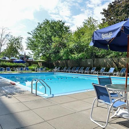 Courtyard By Marriott New York Laguardia Airport Hotel Luaran gambar