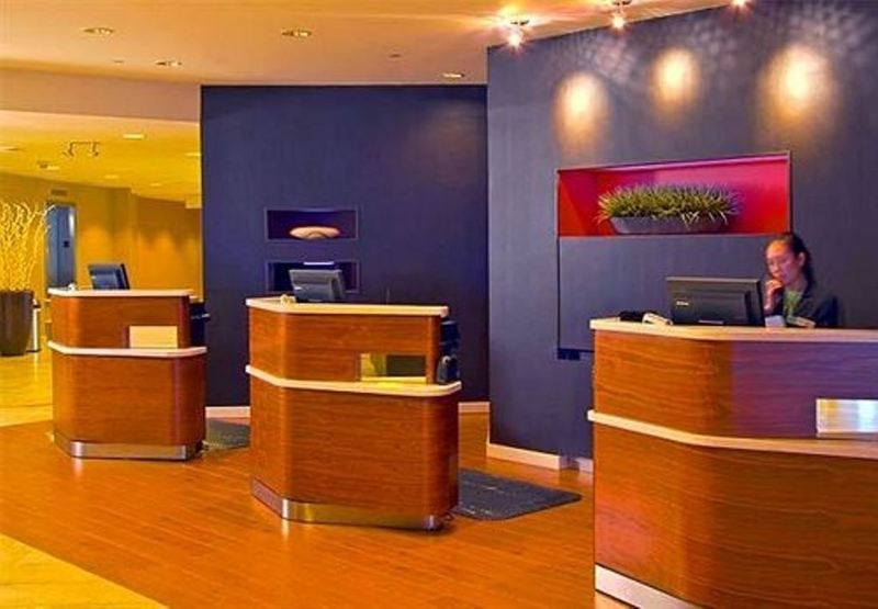 Courtyard By Marriott New York Laguardia Airport Hotel Dalaman gambar
