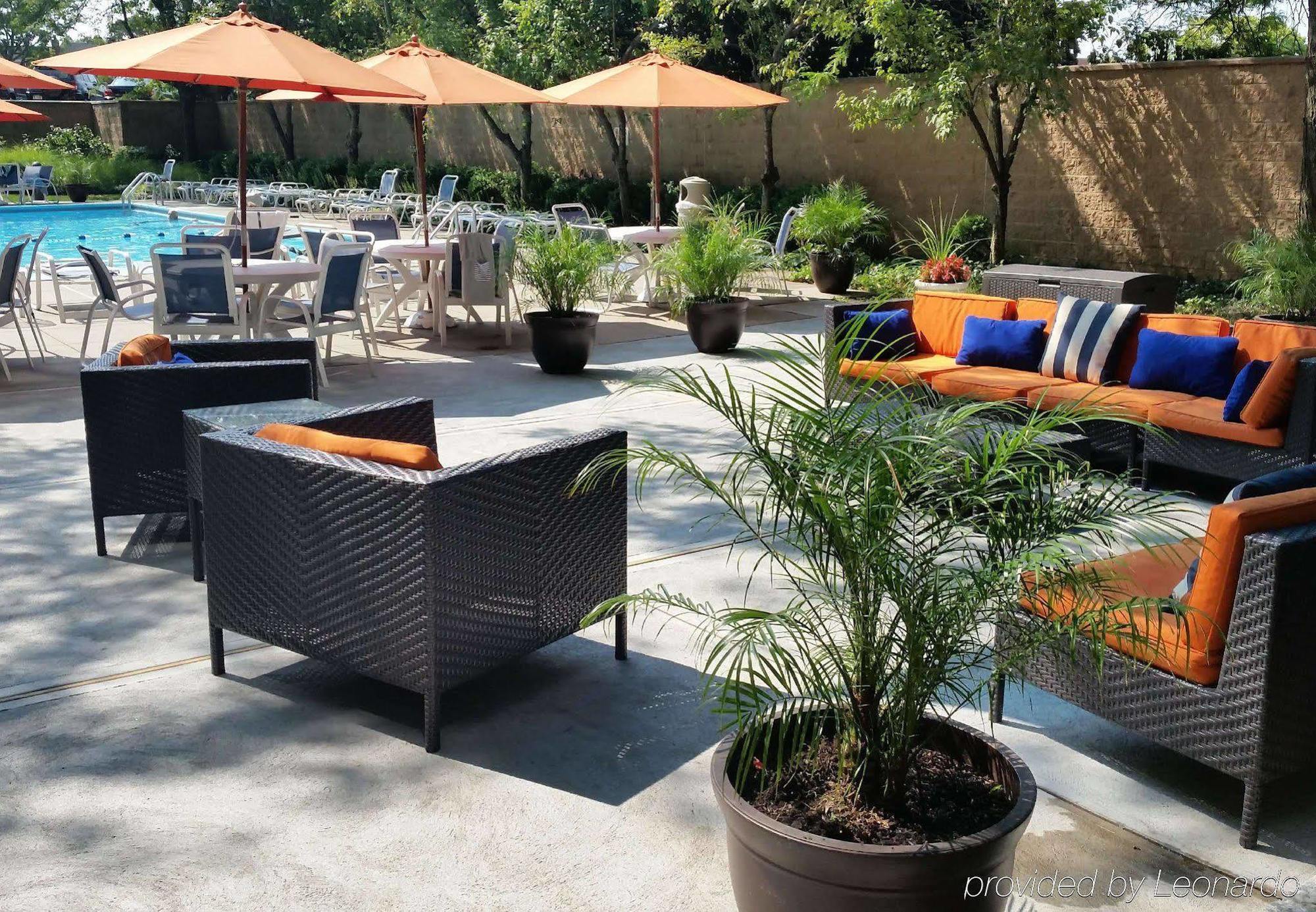 Courtyard By Marriott New York Laguardia Airport Hotel Luaran gambar